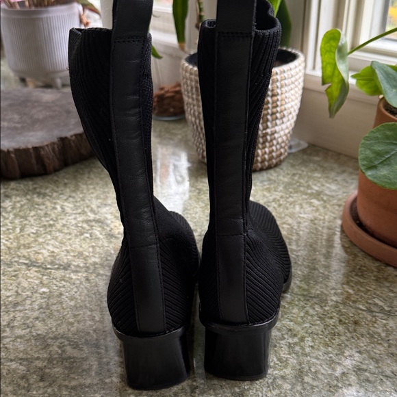 Everlane Black sock Booties - Picture 4 of 9